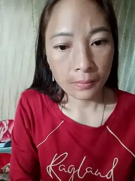 Snapshot of muamua99 chatting on March 4, 2026, 10:06 pm muamua99 online show from March 4, 2026, 10:06 pm