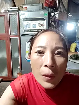 Snapshot of muamua99 chatting on February 28, 2026, 11:32 am muamua99 online show from February 28, 2026, 11:32 am