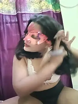 Snapshot of Aanurani chatting on May 29, 2026, 12:44 pm Aanurani online show from May 29, 2026, 12:44 pm
