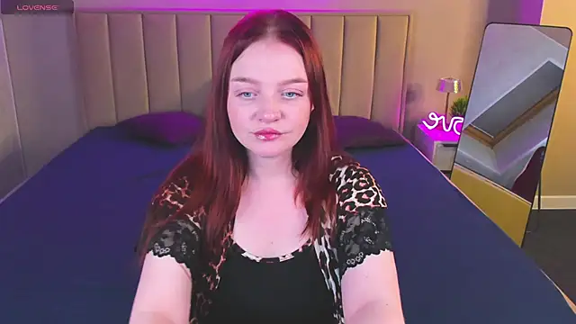 Snapshot of Gloria_Gordon chatting on May 11, 2026, 4:26 pm Gloria Gordon online show from May 11, 2026, 4:26 pm
