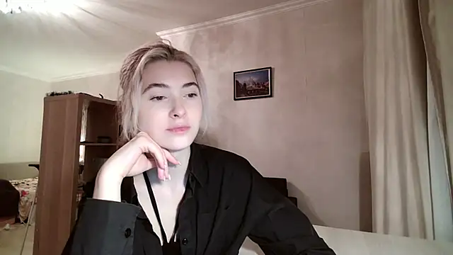 Dia DeAmas online show from February 2, 2026, 3:33 pm