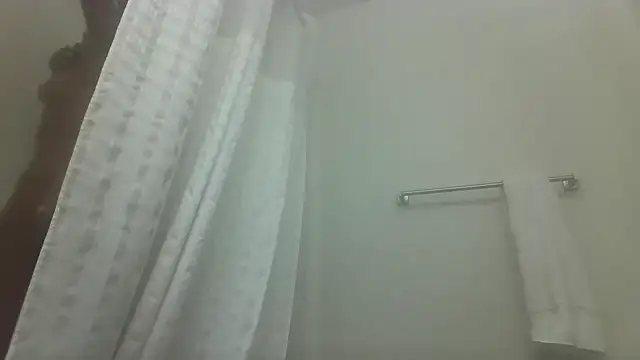 BrainiacBimbo online show from February 4, 2026, 1:11 am