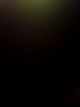 Snapshot of Yassine_1985 chatting on June 7, 2026, 11:43 pm Yassine 1985 online show from June 7, 2026, 11:43 pm