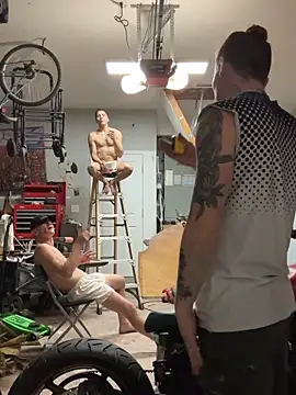 Derrick7799 online show from March 13, 2026, 6:18 am