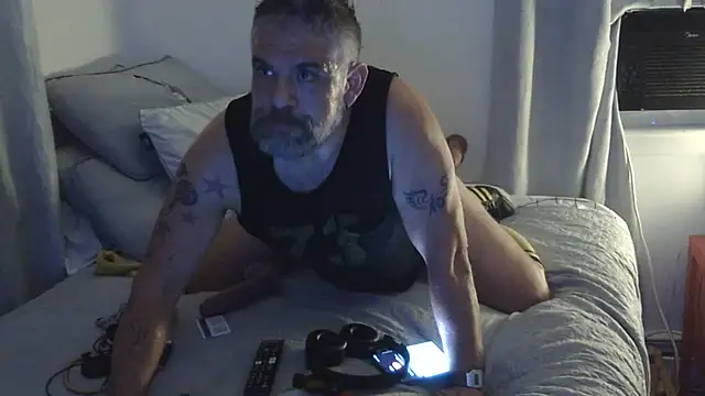 Snapshot of eddy73xxx chatting on June 22, 2026, 7:27 am eddy73xxx online show from June 22, 2026, 7:27 am