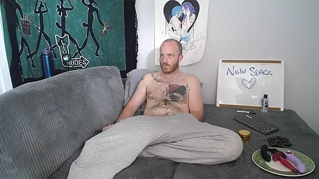 Snapshot of SeanSativa chatting on July 21, 2026, 7:48 pm SeanSativa online show from July 21, 2026, 7:48 pm