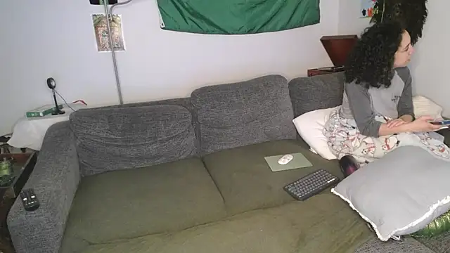 Snapshot of SeanSativa chatting on May 22, 2026, 2:20 am SeanSativa online show from May 22, 2026, 2:20 am