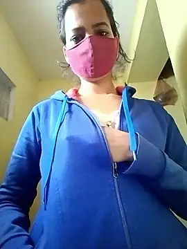 Namrta cute online show from January 17, 2026, 2:15 am