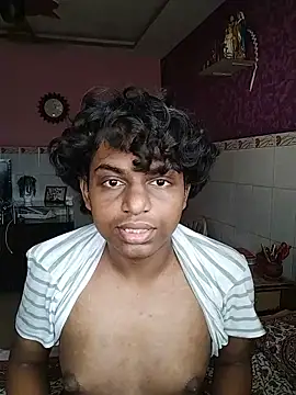Snapshot of gay_bussy chatting on June 9, 2026, 8:15 am gay bussy online show from June 9, 2026, 8:15 am