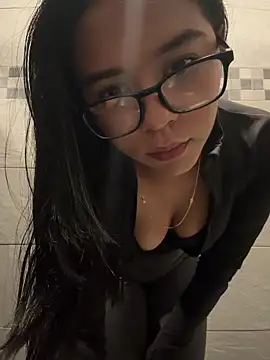 AnahiSkye online show from April 29, 2026, 8:26 pm