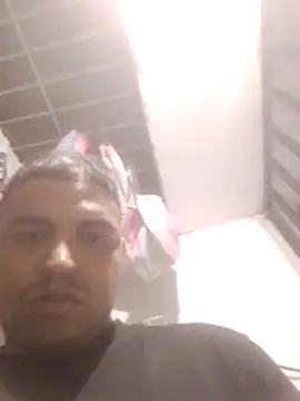 Snapshot of Espartaco95 chatting on January 18, 2026, 11:41 pm Espartaco95 online show from January 18, 2026, 11:41 pm