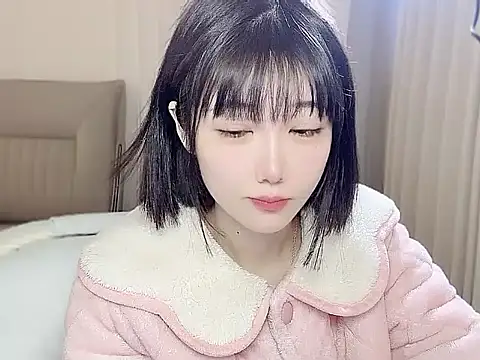 Snapshot of Ccc7- chatting on January 7, 2026, 10:31 am Ccc7- online show from January 7, 2026, 10:31 am