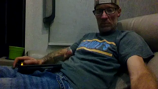 Snapshot of tittycum3636 chatting on March 20, 2026, 4:02 am tittycum3636 online show from March 20, 2026, 4:02 am