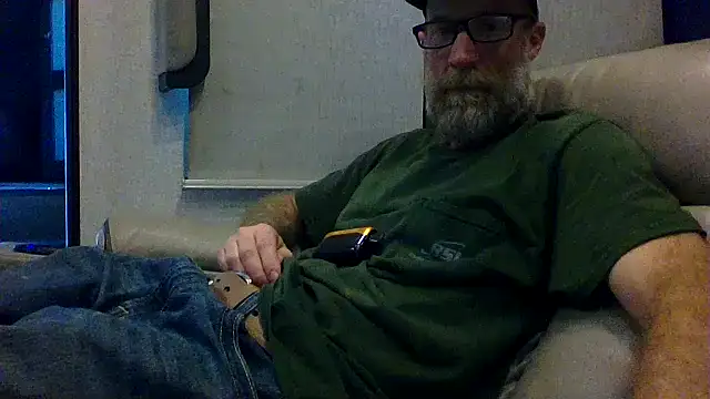 Snapshot of tittycum3636 chatting on March 13, 2026, 8:14 pm tittycum3636 online show from March 13, 2026, 8:14 pm