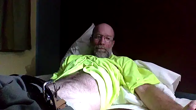 Snapshot of tittycum3636 chatting on March 2, 2026, 11:28 am tittycum3636 online show from March 2, 2026, 11:28 am