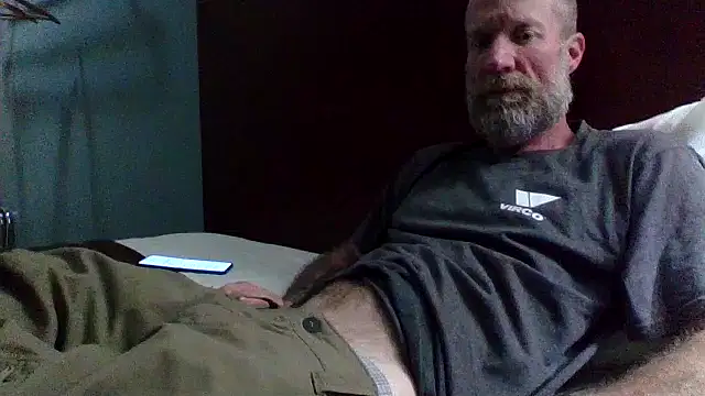 Snapshot of tittycum3636 chatting on March 8, 2026, 5:00 am tittycum3636 online show from March 8, 2026, 5:00 am