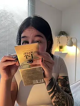 Snapshot of evelynrosess1 chatting on March 13, 2026, 9:53 pm evelynrosess1 online show from March 13, 2026, 9:53 pm