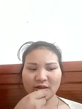 kira0021 online show from January 8, 2026, 1:39 pm