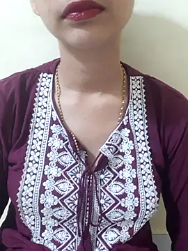Snapshot of Kanchan7909 chatting on August 3, 2026, 4:24 pm Kanchan7909 online show from August 3, 2026, 4:24 pm