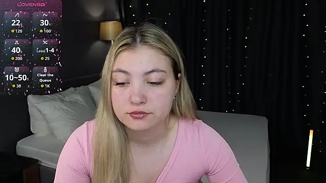 Angel  Grace online show from May 9, 2026, 12:03 am