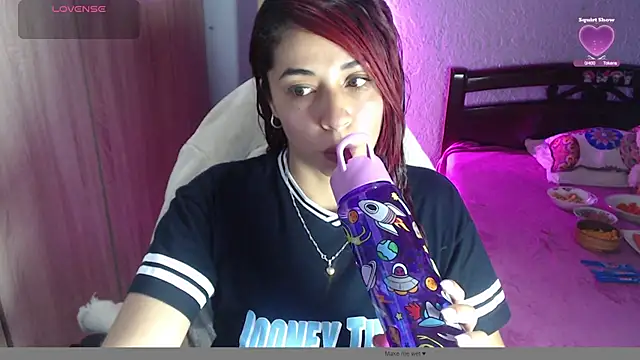 Snapshot of Alexxxa_Party chatting on May 26, 2026, 8:18 pm Alexxxa Party online show from May 26, 2026, 8:18 pm