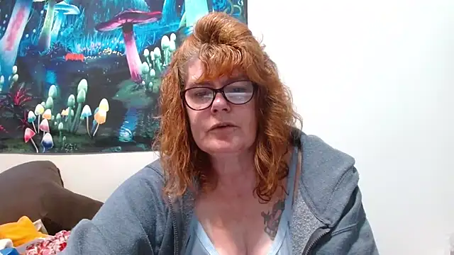 Snapshot of ladylavende3 chatting on March 25, 2026, 5:23 pm ladylavende3 online show from March 25, 2026, 5:23 pm