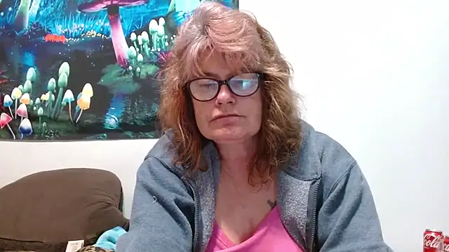 Snapshot of ladylavende3 chatting on January 18, 2026, 7:23 am ladylavende3 online show from January 18, 2026, 7:23 am