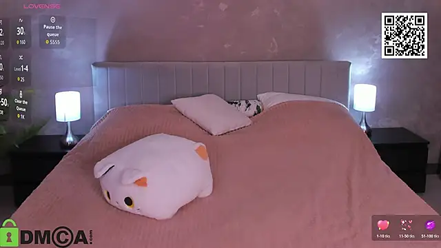 Snapshot of SoftLana chatting on March 4, 2026, 4:31 am SoftLana online show from March 4, 2026, 4:31 am