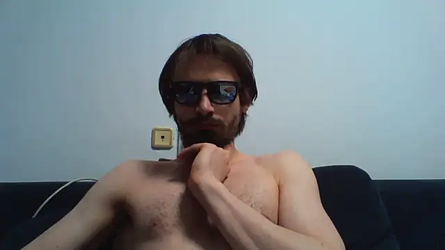 Snapshot of KaelNox chatting on July 16, 2026, 8:06 pm KaelNox online show from July 16, 2026, 8:06 pm