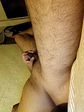Snapshot of hardnhornybull chatting on June 22, 2026, 8:06 pm hardnhornybull online show from June 22, 2026, 8:06 pm