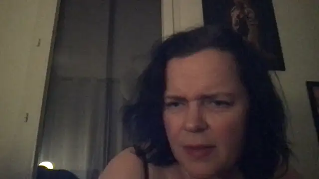 Malorie01 online show from February 2, 2026, 8:19 pm