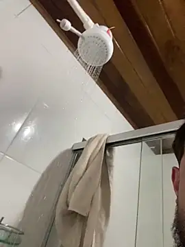 jeanramon01 online show from February 10, 2026, 11:15 pm