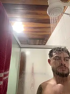 jeanramon01 online show from March 18, 2026, 8:17 am