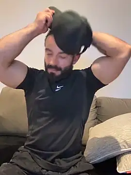 Snapshot of miniman99 chatting on April 3, 2026, 3:02 am miniman99 online show from April 3, 2026, 3:02 am