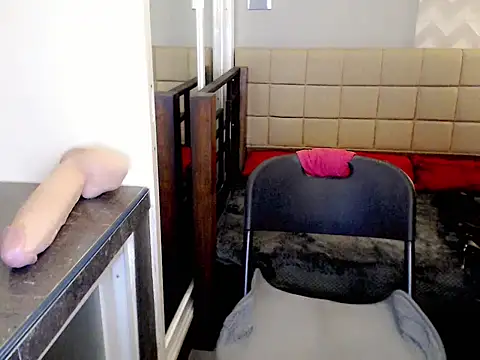 Snapshot of BEYBIDOMME chatting on March 18, 2026, 2:04 am BEYBIDOMME online show from March 18, 2026, 2:04 am