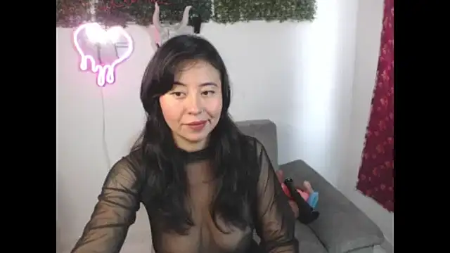 Snapshot of LolaOpalX chatting on February 24, 2026, 3:24 pm LolaOpalX online show from February 24, 2026, 3:24 pm