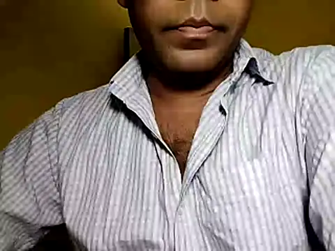 Snapshot of Lucky___05 chatting on July 26, 2026, 4:52 am Lucky 05 online show from July 26, 2026, 4:52 am
