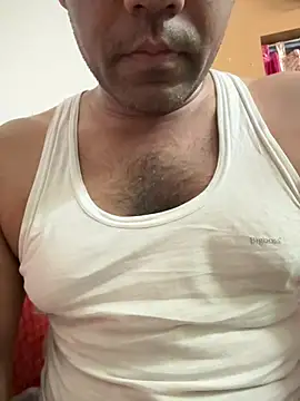Snapshot of Lucky___05 chatting on July 3, 2026, 5:41 pm Lucky 05 online show from July 3, 2026, 5:41 pm
