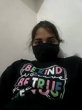 MONIKA BIGG55A online show from February 4, 2026, 4:57 pm