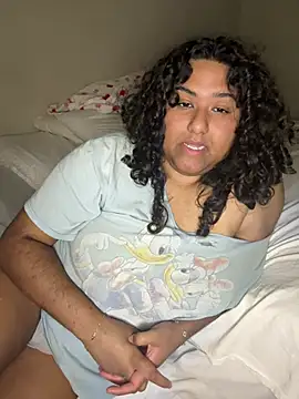 Angeliccreamyrican online show from April 26, 2026, 7:27 am