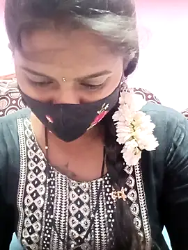 Tamil Hot Anu online show from April 22, 2026, 10:44 am