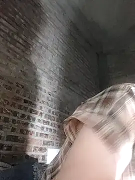 Snapshot of donaaa2 chatting on February 28, 2026, 10:42 pm donaaa2 online show from February 28, 2026, 10:42 pm