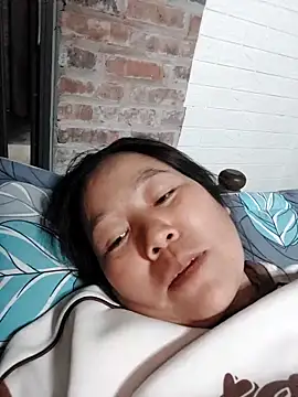 Snapshot of donaaa2 chatting on February 12, 2026, 8:03 am donaaa2 online show from February 12, 2026, 8:03 am