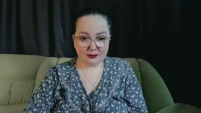 Snapshot of infinity_loveliness chatting on March 20, 2026, 9:43 am infinity loveliness online show from March 20, 2026, 9:43 am