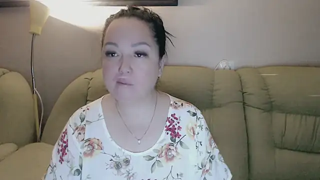 Snapshot of infinity_loveliness chatting on February 13, 2026, 3:39 am infinity loveliness online show from February 13, 2026, 3:39 am