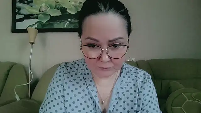 infinity loveliness online show from April 24, 2026, 6:48 am