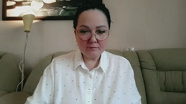 Snapshot of infinity_loveliness chatting on May 16, 2026, 7:18 am infinity loveliness online show from May 16, 2026, 7:18 am