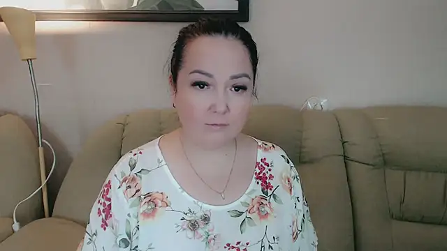 Snapshot of infinity_loveliness chatting on February 17, 2026, 8:00 am infinity loveliness online show from February 17, 2026, 8:00 am