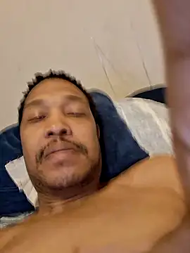 moneyboi1988 online show from February 6, 2026, 3:46 am