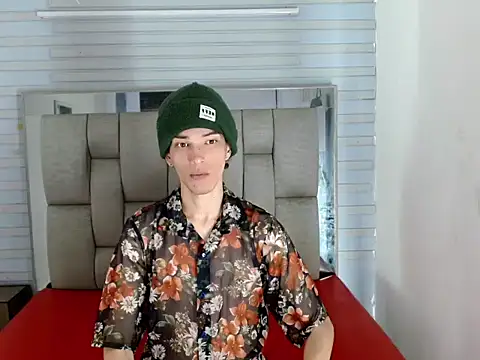sora jun online show from May 4, 2026, 1:14 pm